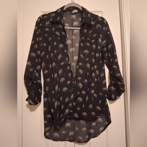 Dark Blue And Cream Top, Size Med